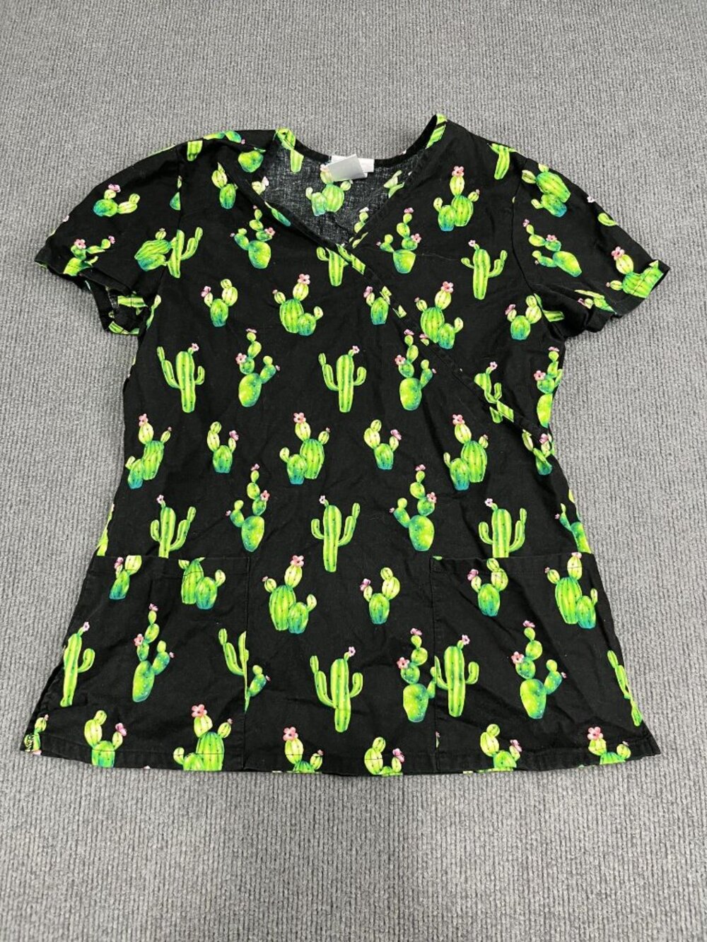 Scrubstar Womens Black Cactus Print V-Neck Scrub Top M